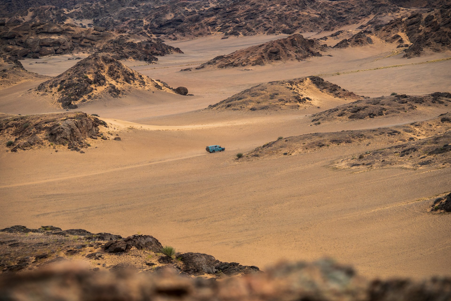 Namibia desert nothingness into infinity road to nowhere surreal